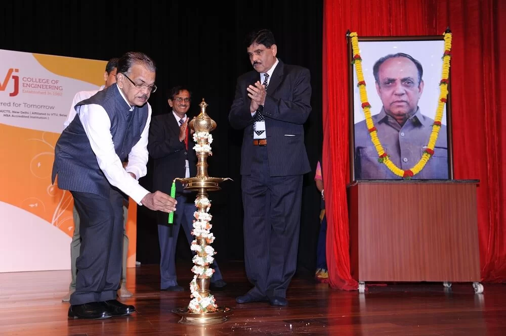 Inauguration Of B E First Year Programme 2018 19 Img02