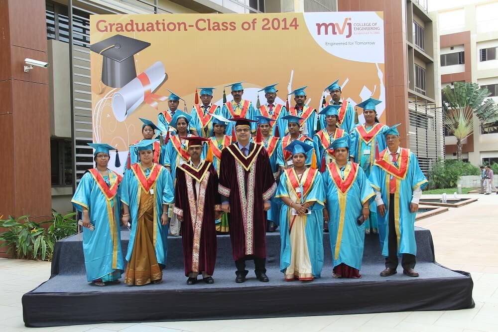 Graduation Day 2015 Img04