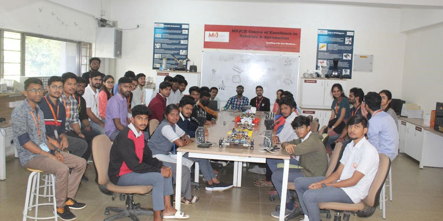 MVJCE Robotics and Industrial Automation Lab by Government Polytechnic College, Channasandra