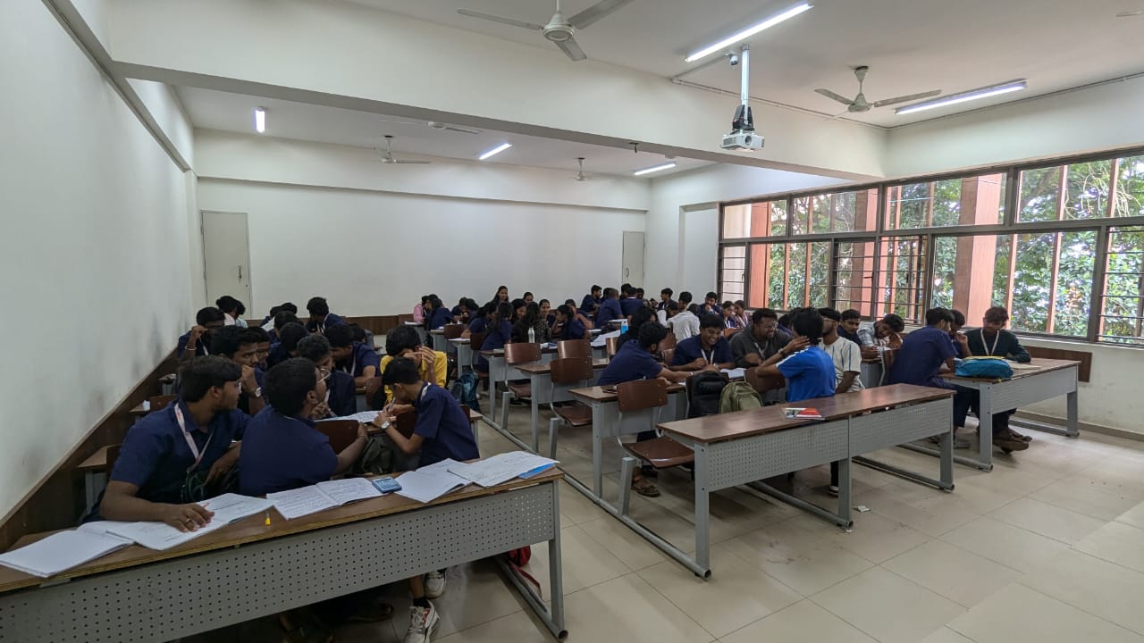 Physics puzzle solving competition